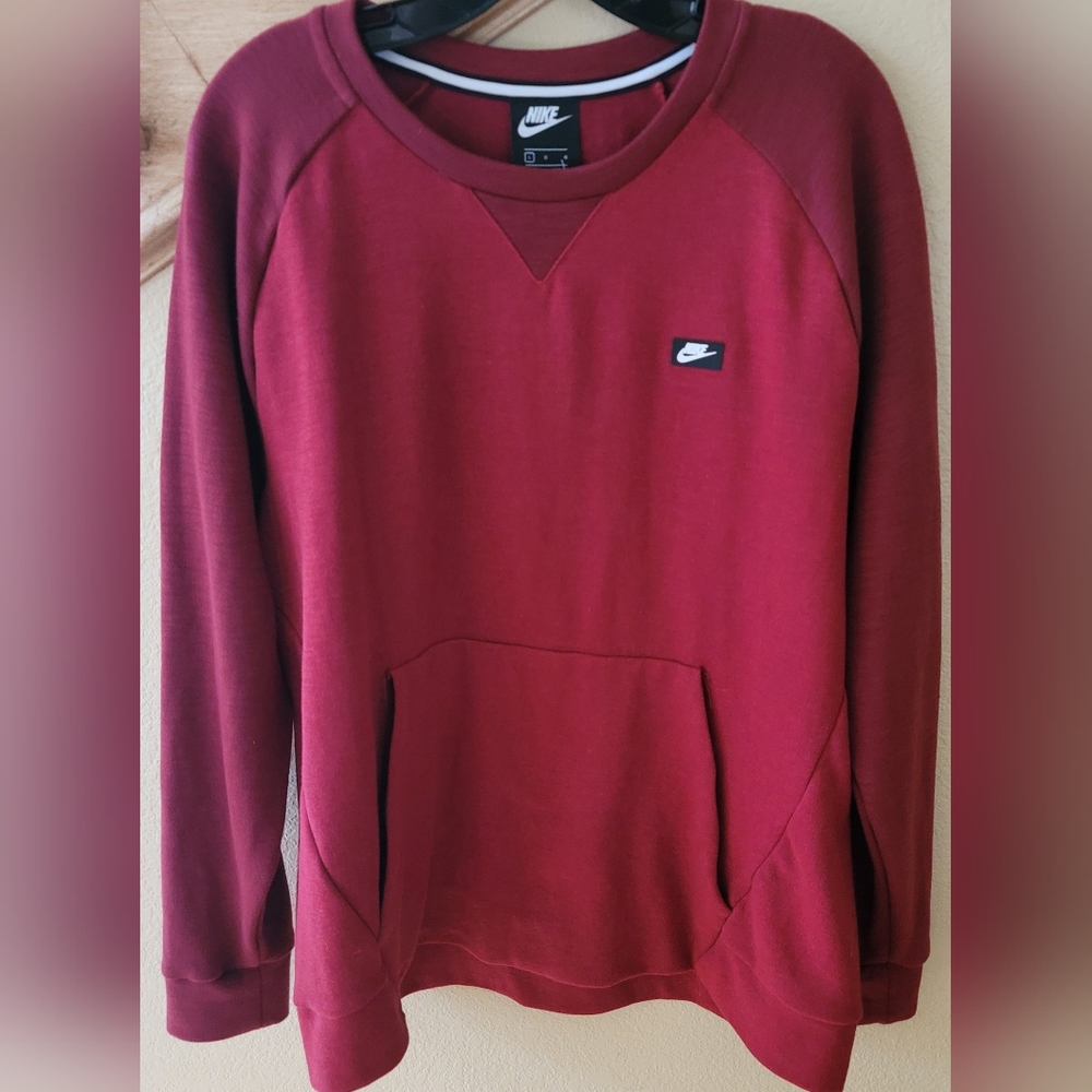 Men's Nike Crew Neck Size Large